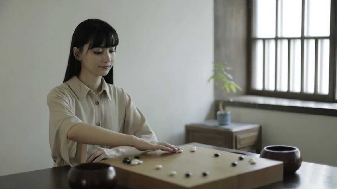 身為棋士的她，對於推廣圍棋教育的熱情也相當濃厚。