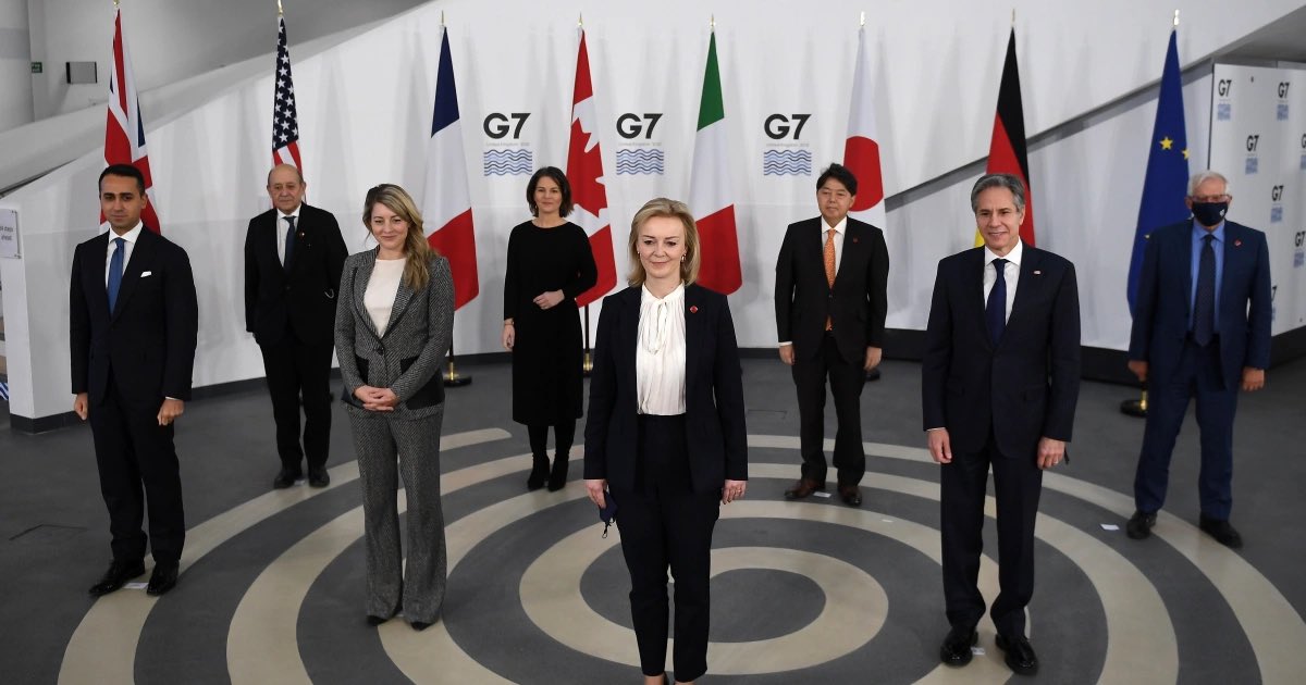 G7 組織國家外長透過聲明指出，中國針對裴洛西訪台採取的軍事行動可能升高緊張局勢，造成地區不穩，呼籲勿以武力單方面改變現狀並通過和平方式解決兩岸分歧。