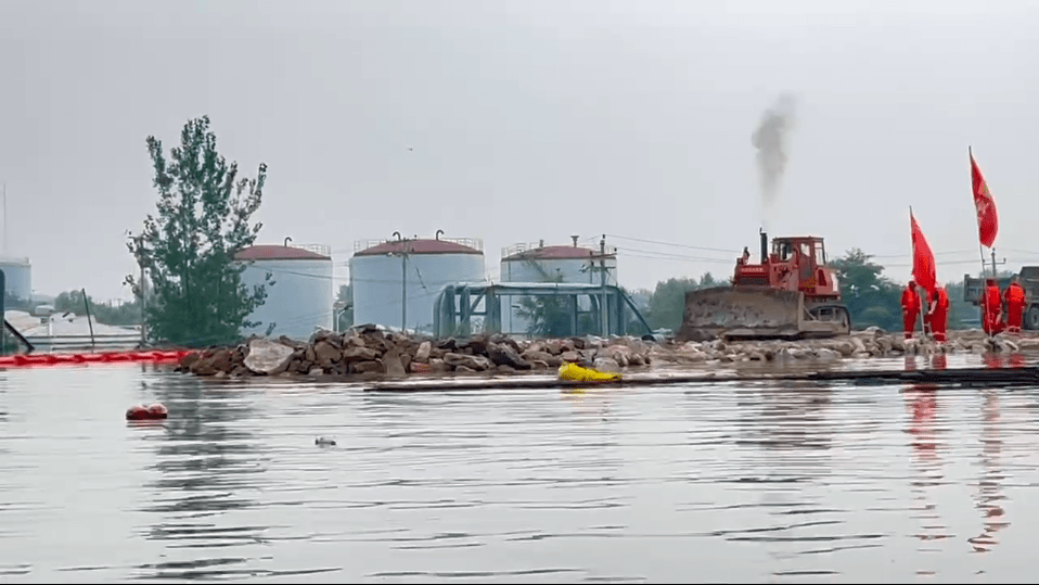 中國進入汛期以來，遼寧省多地遭逢 30 年來同期最強降雨，河流水位明顯上漲。