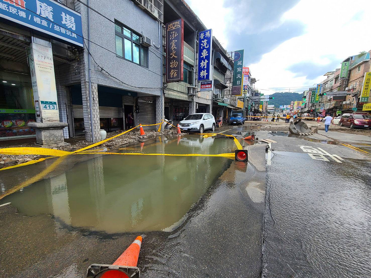 緊急搶修將導致鶯歌區全區停水。 圖：新北市水利局提供
