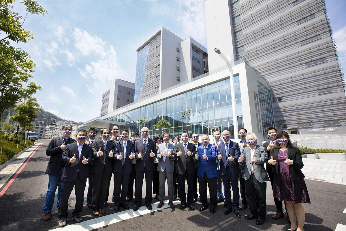 寶高智慧產業園區成功引進鴻海、台灣國際航電Garmin、特斯拉等電子電腦、醫療器材、資通訊與軟體研發等智慧城市相關國際大廠與標竿型企業進駐。