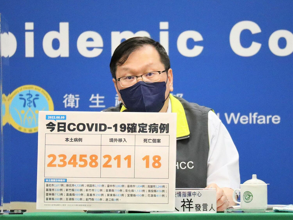 中央流行疫情指揮中心發言人莊人祥 圖：中央流行疫情指揮中心/提供