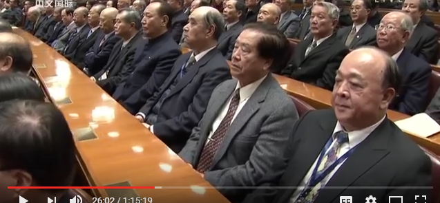 吳斯懷(右一)是監督年金改革活動的要角，近期相當活躍，成為年金改革中軍方的意見領袖之一。但其前往大陸參與中共活動被其他退將特意點出。 圖：翻攝CCTV新聞畫面