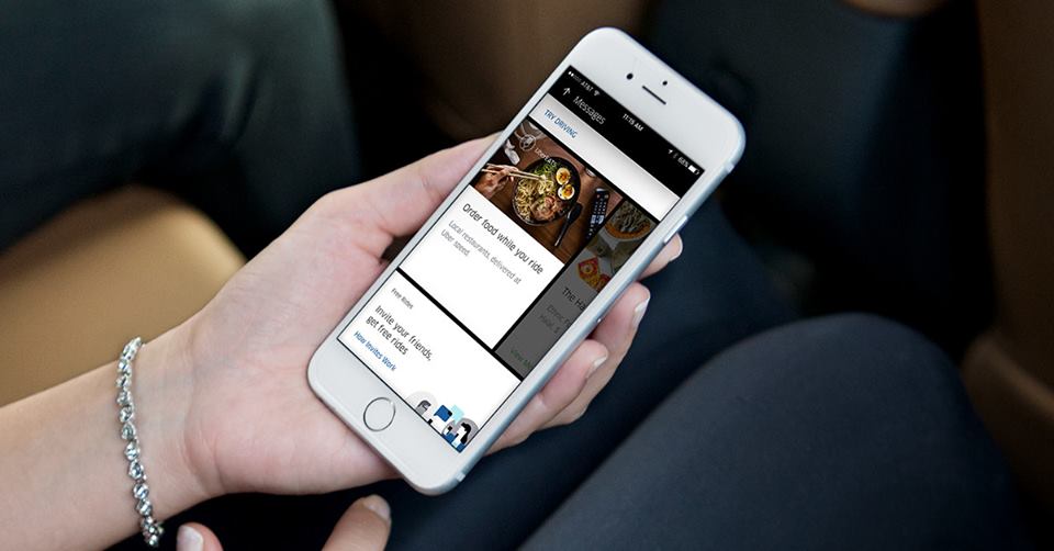 Uber於15日推出機車送餐新服務「UberEATS」，對此，交通部公路總局表示，該新服務屬於違法行為，首日已查獲6件，並對Uber公司及駕駛開出12張罰單、總金額共60萬元。 圖：翻攝自Uber EATS臉書。