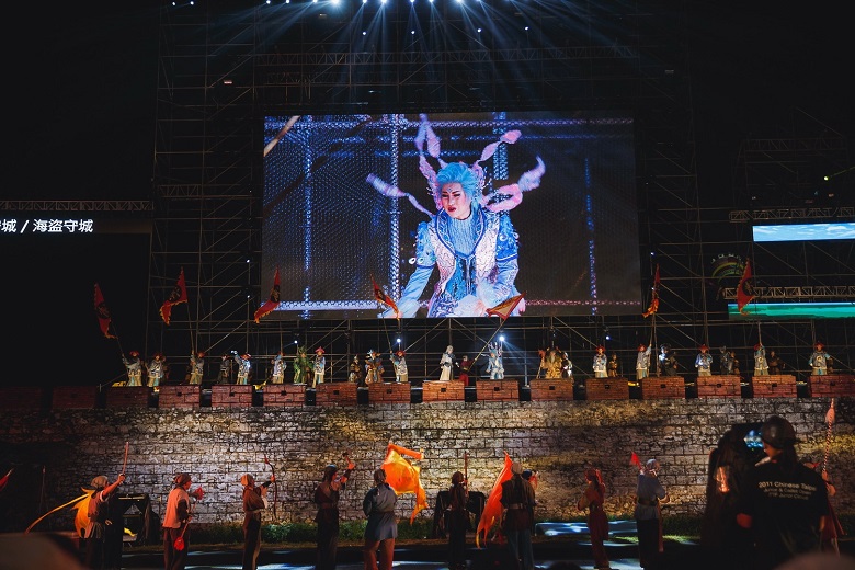 傳統歷史大戲《見城》7月在高雄左營舊城東門古蹟現址演出，經公視錄影及完成後製，4日及10日將在公視頻道播出。  圖：高雄市文化局提供