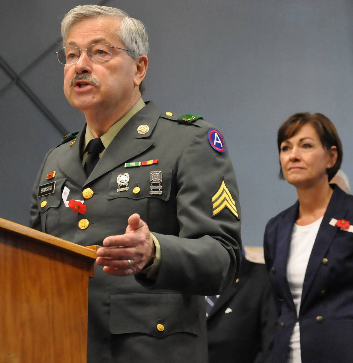 川普任命為駐中國大使的愛荷華州州長布蘭斯塔德（Terry Branstad），媒體報導他的另一身分是在中國遭到禁止的共濟會會員。 圖:翻攝Terry Branstad臉書