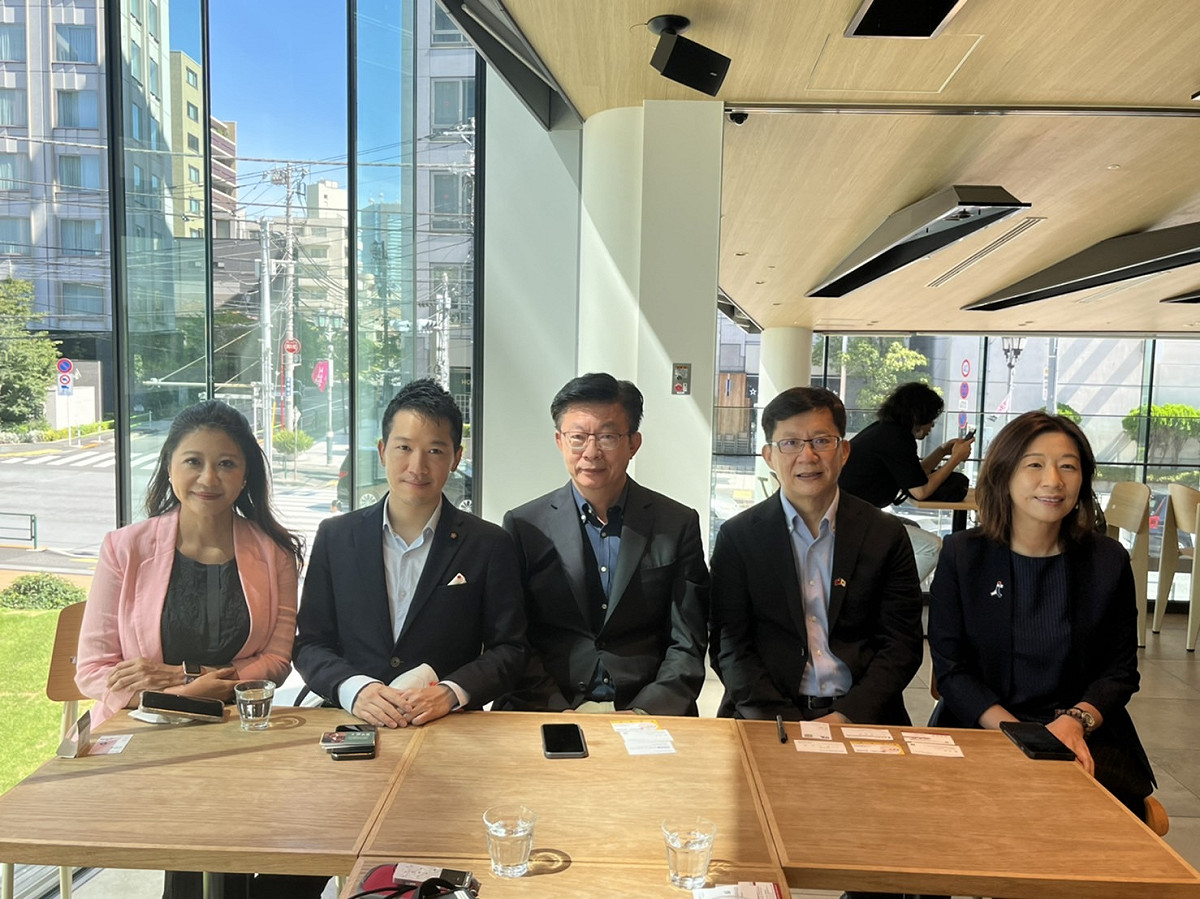 綠委組團訪日交流。 圖:郭國文辦公室提供