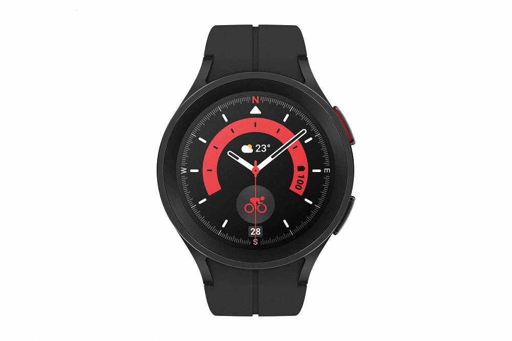 Galaxy watch 5 Pro可事先匯入「離線地圖」，而新增加的「追蹤返回路線」功能，就算登山時迷路也不用擔心。