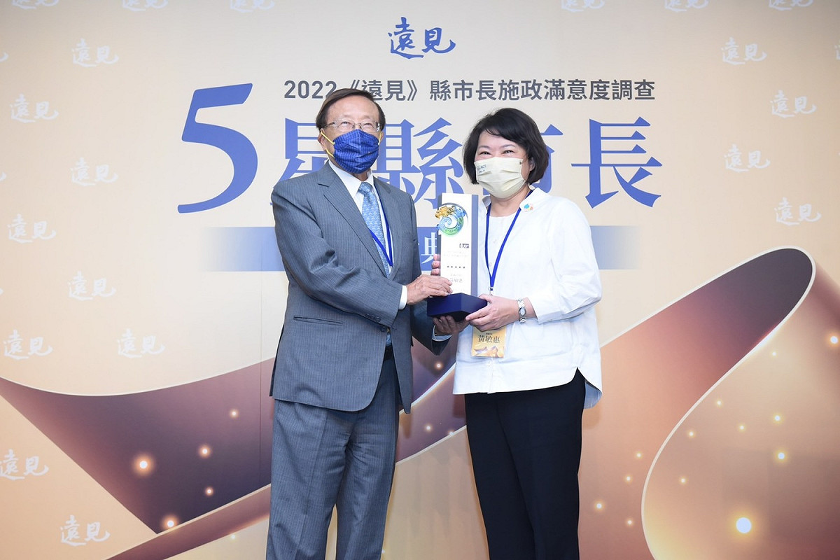 嘉義市長黃敏惠榮獲五星級市長的殊榮。 圖：嘉義市政府/提供