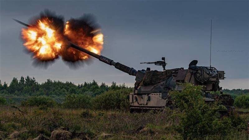 波蘭軍援烏克蘭自主研製的「螃蟹」155公厘自走砲。 圖:擷取自波蘭國防部官網