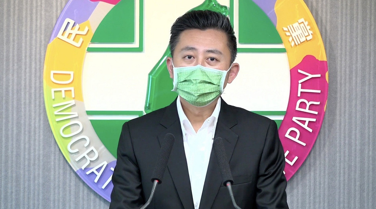 林智堅宣布退選桃園市長。 圖：擷取自民進黨臉書直播