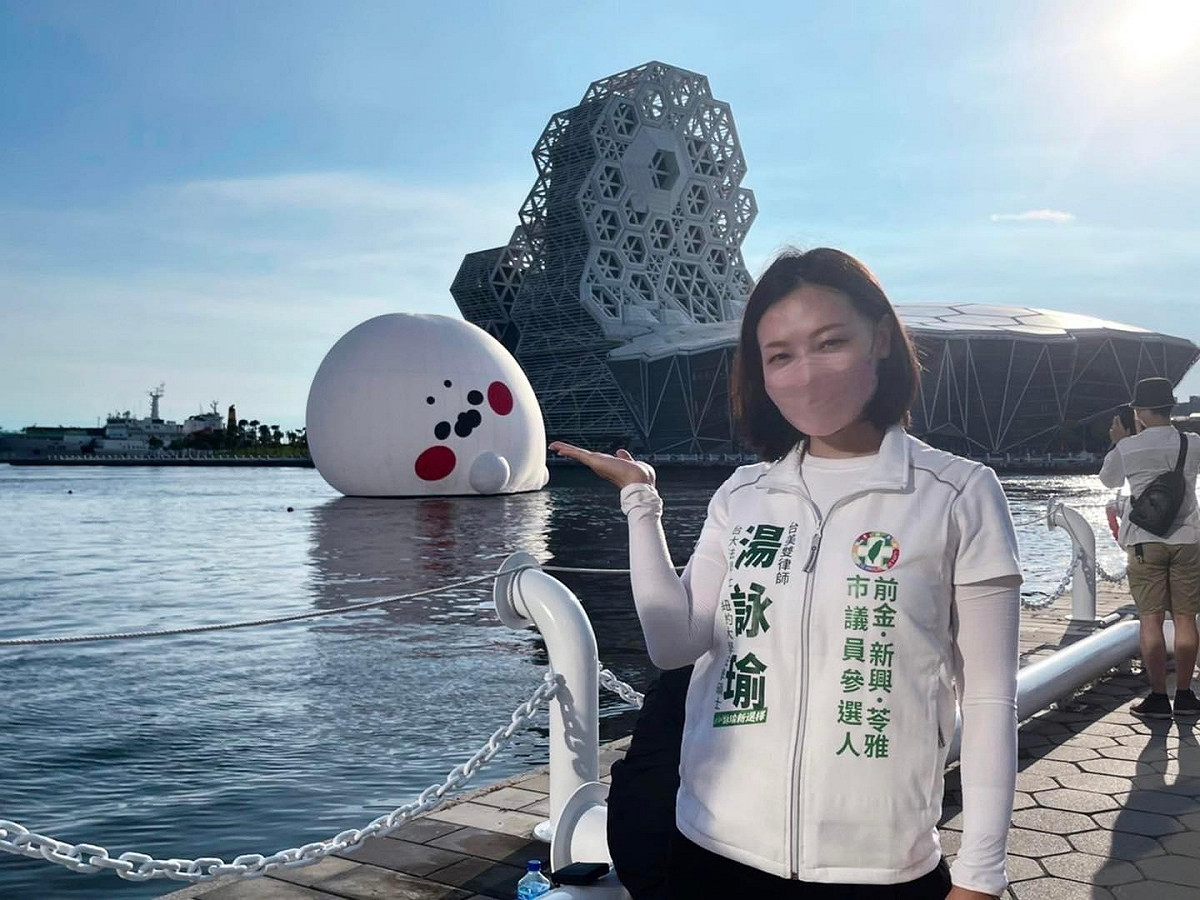 湯詠瑜指柯志恩批評愛河小海豹是膝反射式的評論。 圖：翻攝湯詠瑜臉書