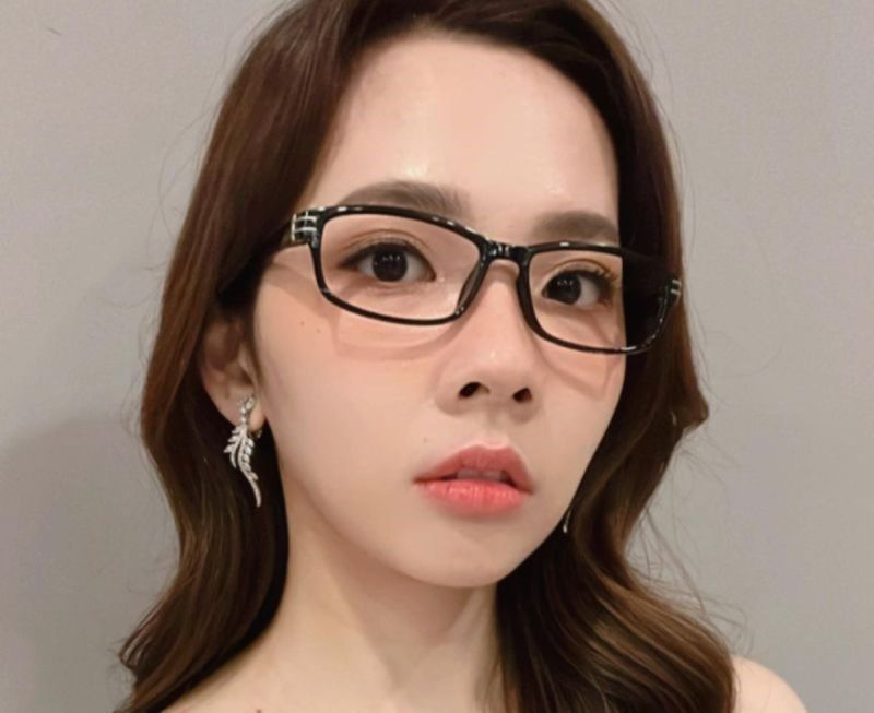 辣翻4萬人！滴妹罕見解放清涼泳衣