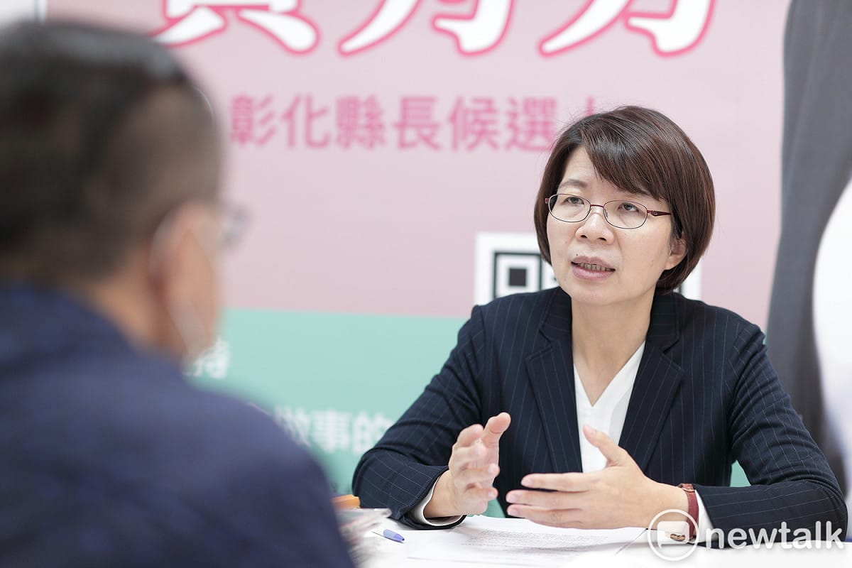 黃秀芳批評，王惠美根本就是「口號治縣」。 唐復年/攝