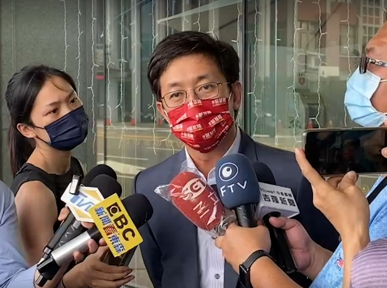 蔡適應今天出席活動時，再度澄清國民黨指控。 圖：蔡適應辦公室提供