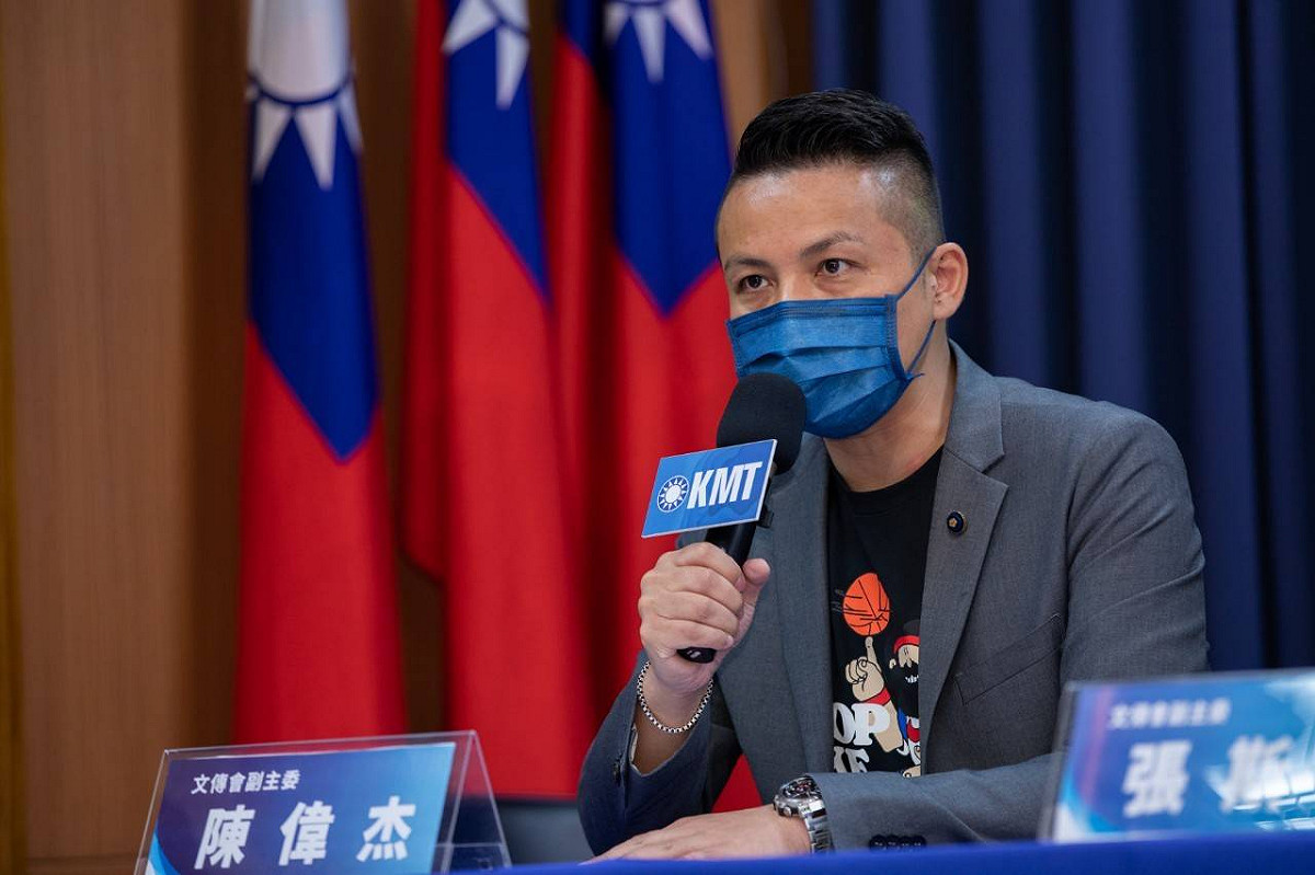 陳偉杰表示，當然我們都知道既然勉強答應選新北，再怎麼不甘願也要把戲演完，但是選舉還是要有格調，一個期待「院長級」位置的人，言談舉止要合宜，別像小三嗆正宮，失了自己的格局。 圖：陳偉杰辦公室提供