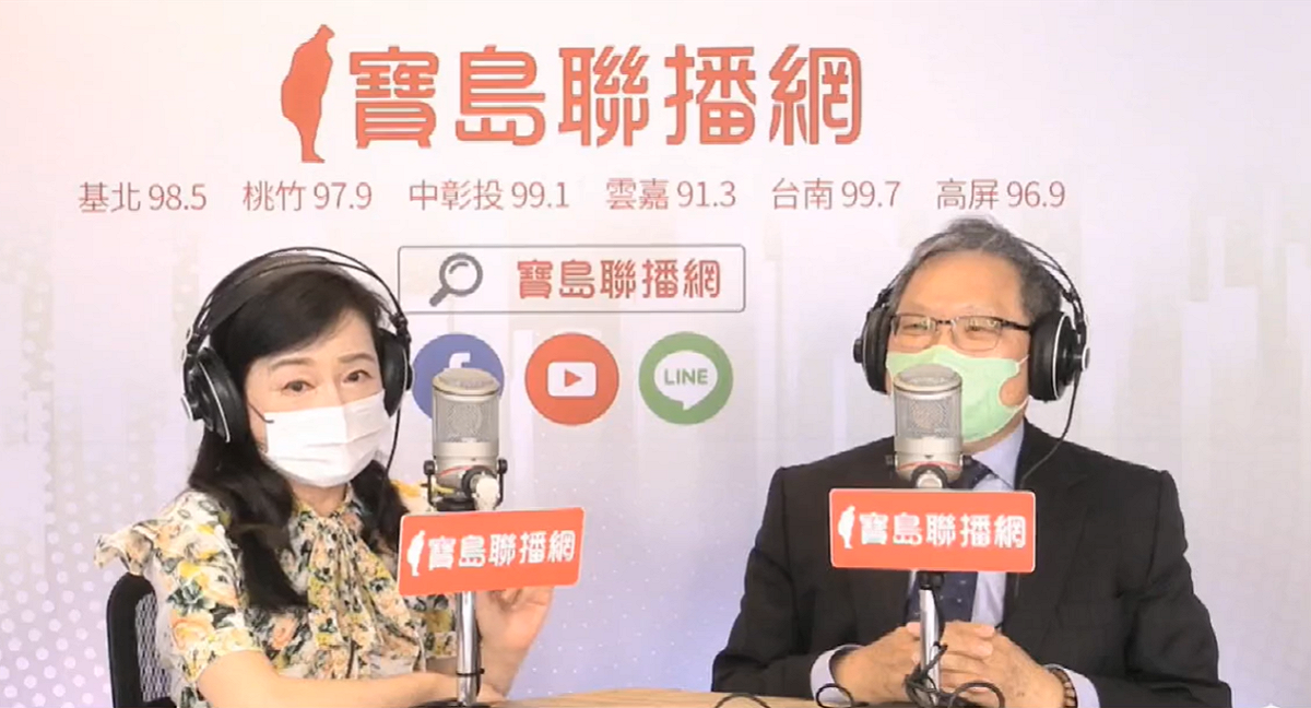 財政部長蘇建榮今（16）日接受寶島聯播網《新聞放鞭炮》節目主持人周玉蔻專訪。 圖：擷自直播畫面