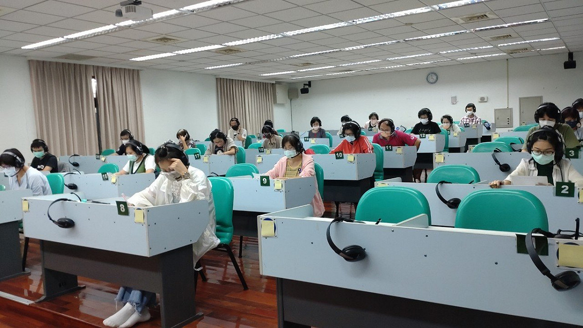 台灣語文測驗中心的台語認證考試爆出20多位考生集體作弊事件，更有立委為這些作弊仔施壓討成績。 圖:台灣語文測驗中心臉書