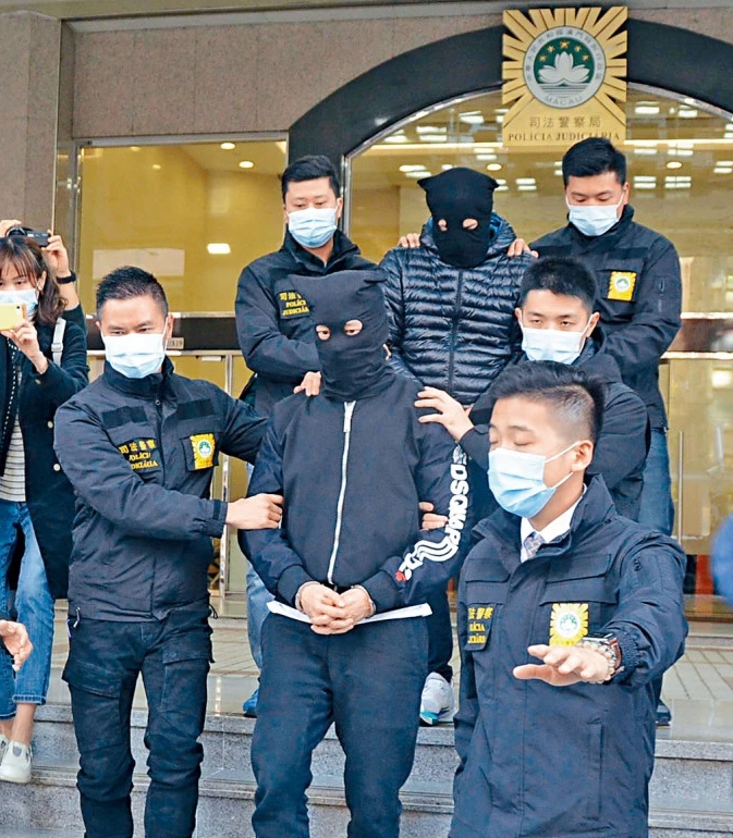 澳門警方逮捕在東南亞參與非法賭博、詐騙、販賣人口的黑道份子。