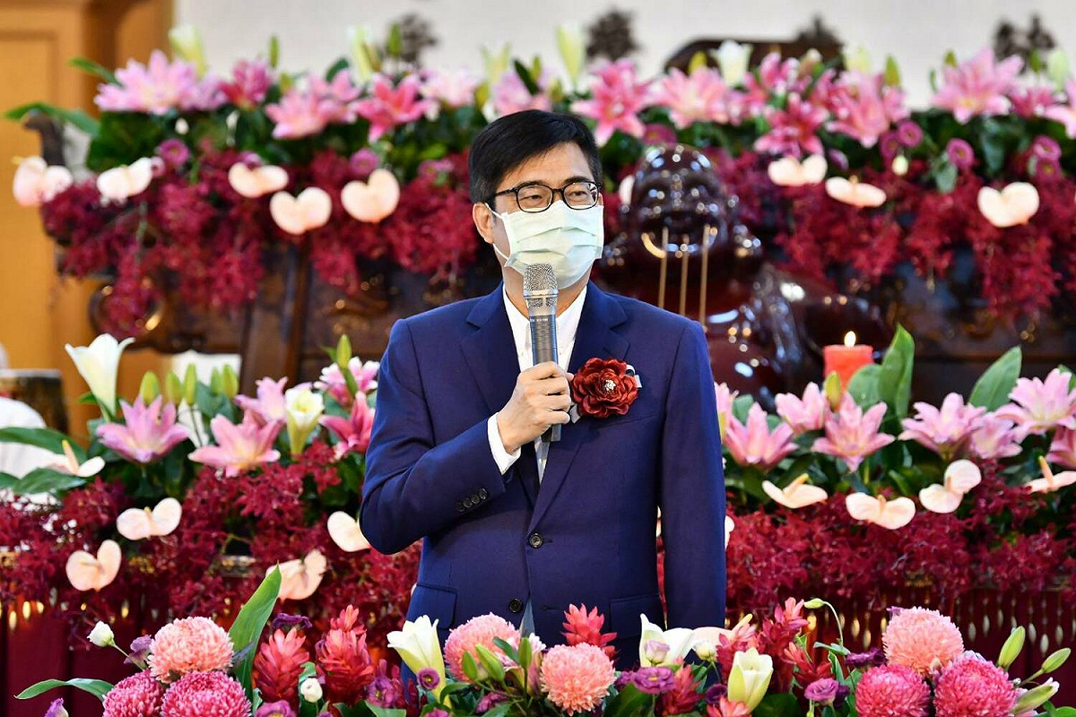 陳其邁親上佛光山恭祝星雲大師法體康泰。 圖：高雄市政府提供