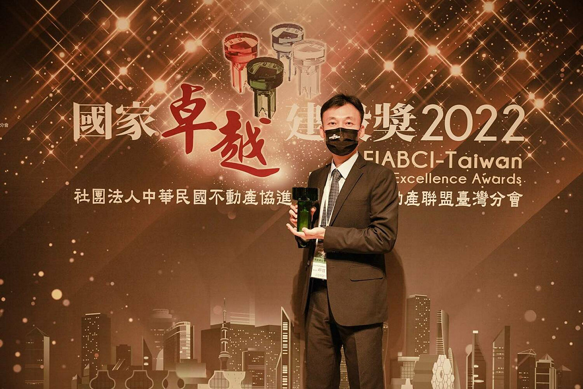 新北城鄉局由邱信智副局長代表出席領獎。 圖：新北市城鄉局提供