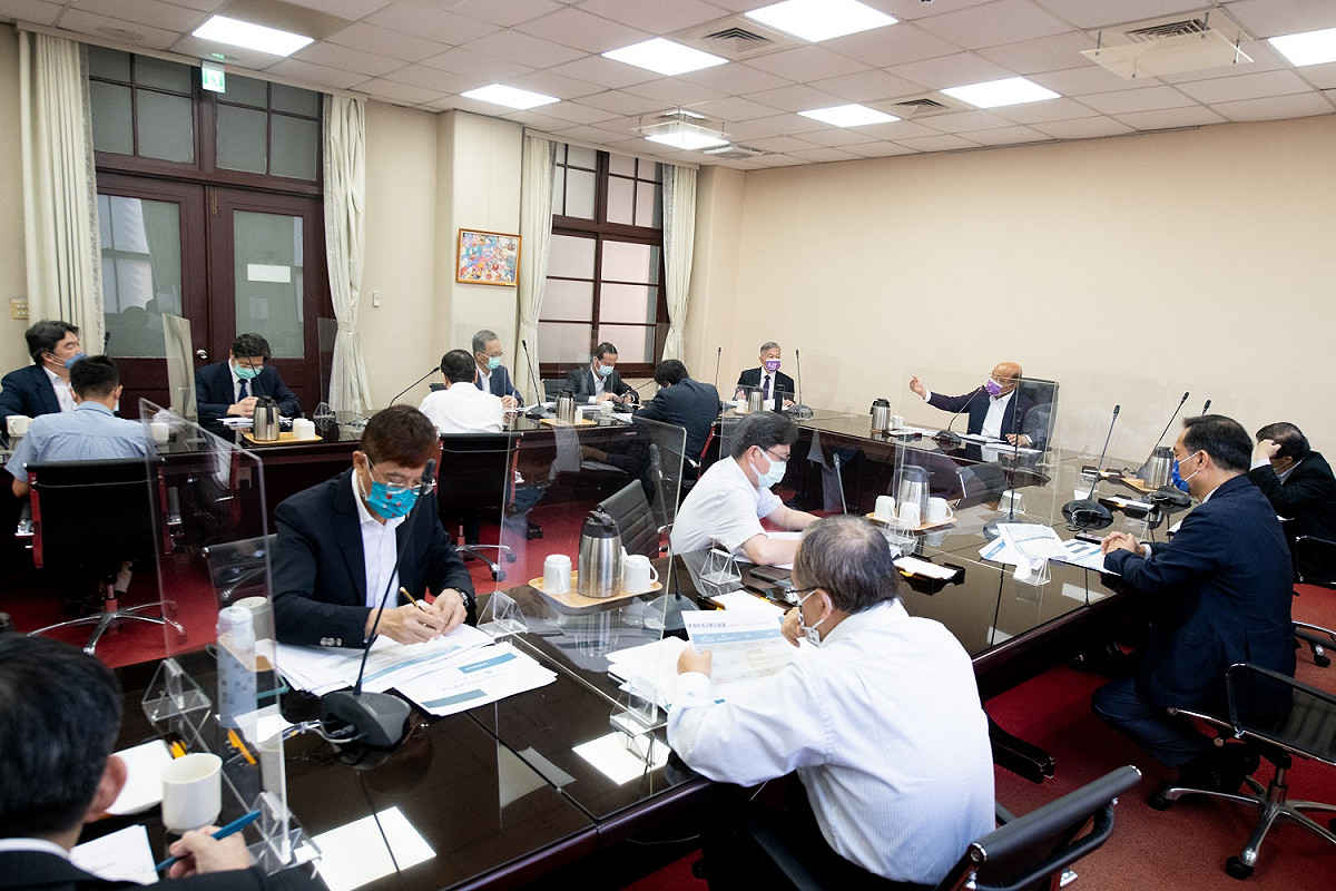 行政院長蘇貞昌今（22）日上午召開擴大防疫會議。 圖：行政院提供
