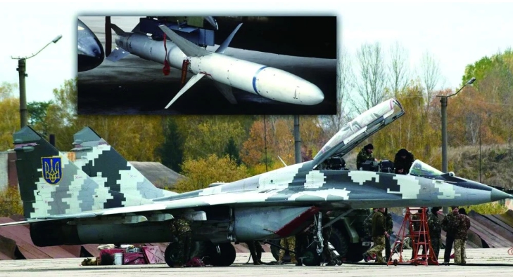 摧毀俄羅斯的砲兵，此輪提供的「掃描鷹」無人機和 AGM-88 高速反輻射導彈，將能讓烏軍在以砲兵為重點的戰鬥中瞄準並摧毀俄羅斯雷達。 圖 : 翻攝自海外網