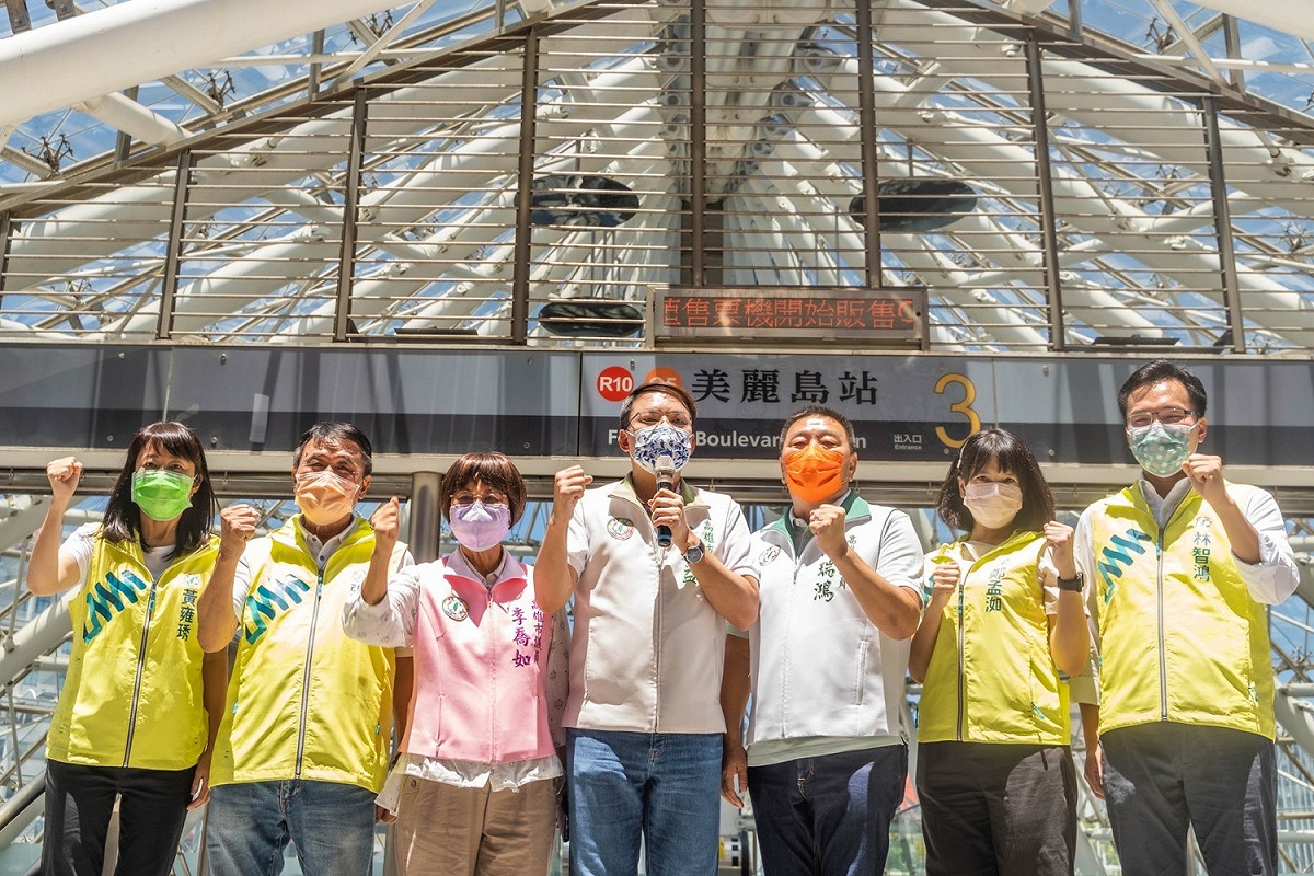 湧言會高雄選將批雙柯唱衰高雄。 圖：趙天麟服務處提供