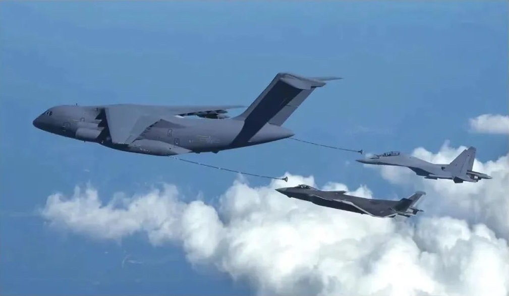 解放軍運油-20、殲-20、殲-16首次3機同框 專家 : 傳遞這3層涵義.....
