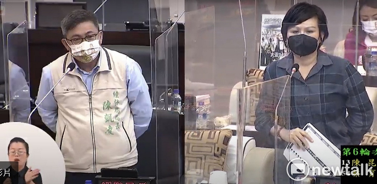 台南市議會議會針對經發局近來檢舉案件進行專案報告，經發局長陳凱凌答詢時表示，政風處調查證實黑函的抹黑不實，也相信司法機關的公正性，期盼政治人物問政時不應該拿黑函甚至拿司法機關來進行選舉造勢工具。 圖：黃博郎／攝
