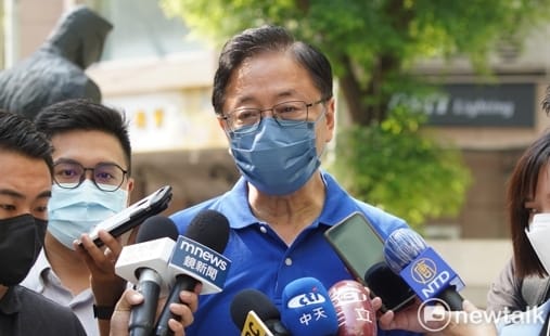 針對林智堅台大及中華大學論文都遭認定抄襲，張善政認為這是一個認知價值體系的問題，要求蔡英文、鄭文燦及現在參選桃園市長的鄭運鵬都應該向國人鄭重道歉。 圖：林昀真／攝