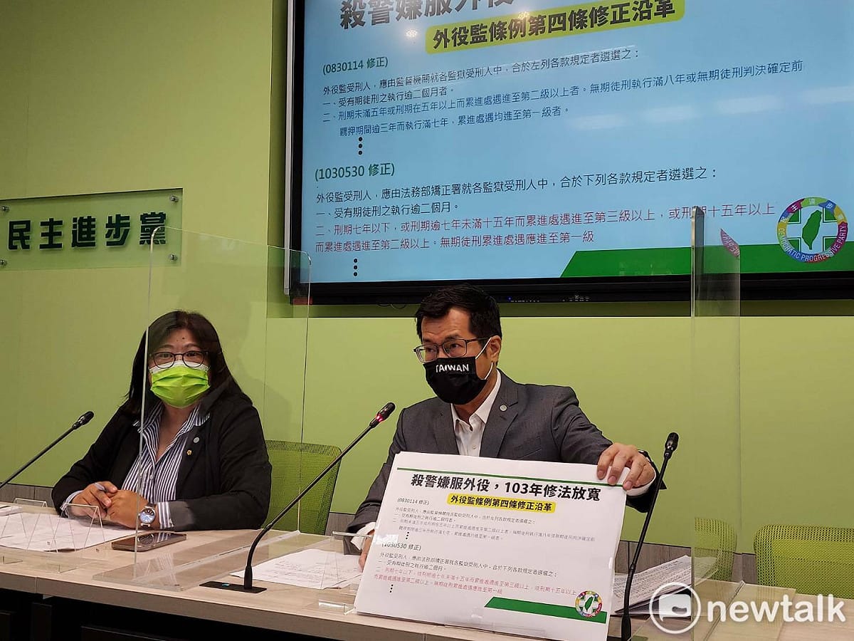 國民黨團今天指控《外役監條例》修法放寬，民進黨立委羅致政反擊，國民黨說法是移花接木、模糊焦點。 圖:陳佩君/攝