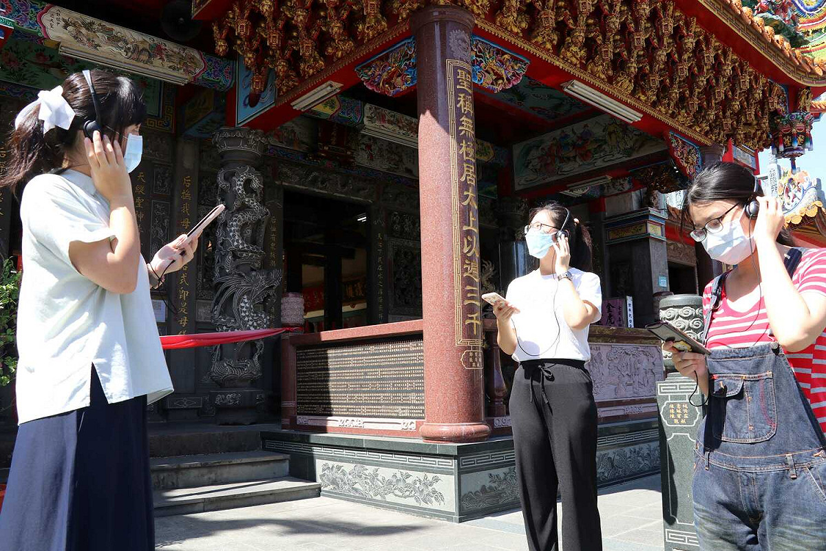 「廟玩八里嬉遊趣」走訪八里古蹟。