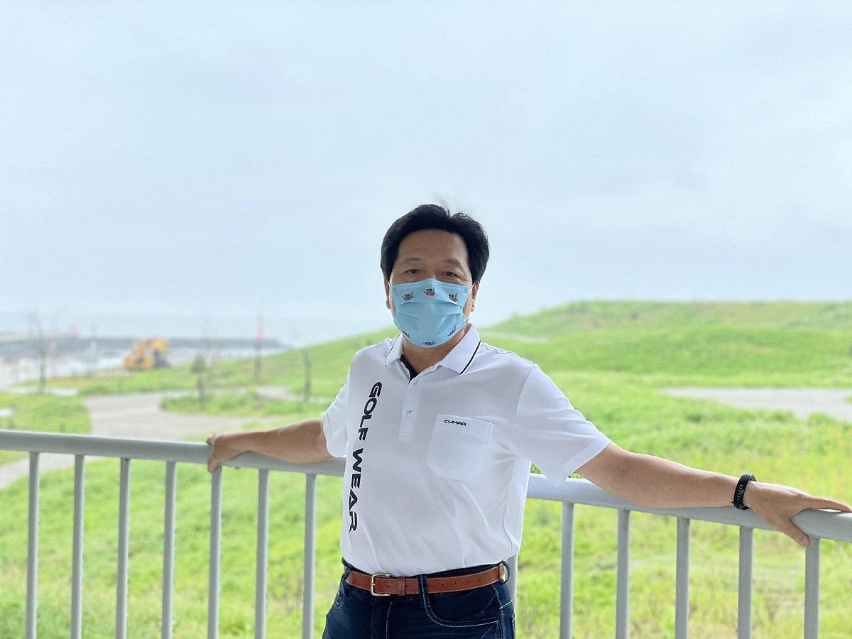 民進黨前立委鄭寶清27日晚間正式宣布脫黨參選。 圖：取自鄭寶清臉書（資料照）