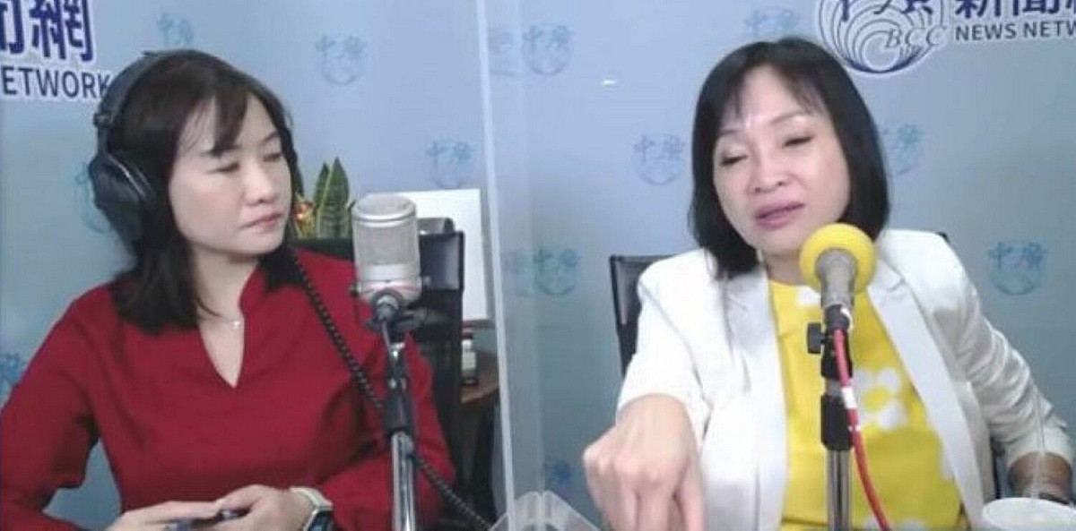 柯志恩(右)接受王淺秋廣播節目專訪。 圖：翻攝直播畫面