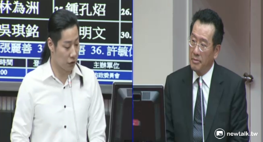 時代力量立委林昶佐問到，黨產會人力方面是否吃緊，顧立雄坦言「人力上面，當然是非常缺乏」。 圖：翻攝自立法院ivod
