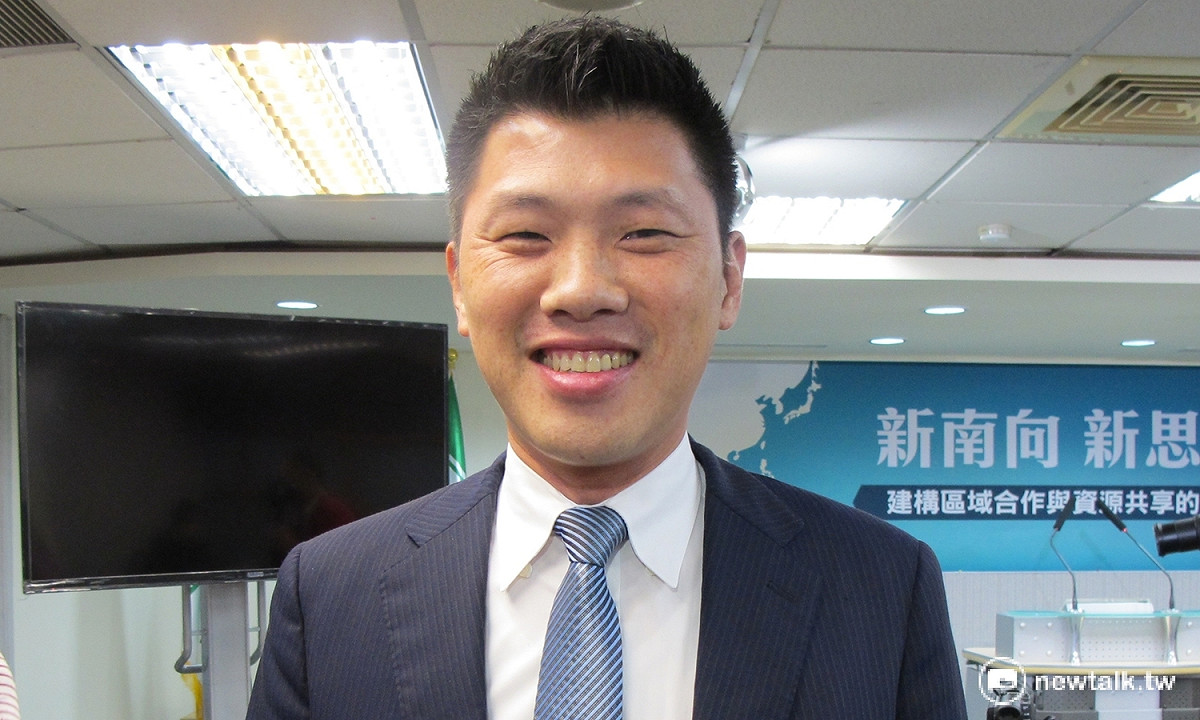 對於國民黨召開記者會質疑總統家族企業與浩鼎案關係，民進黨發言人王閔生批評國民黨是刻意造謠，「老狗玩不出新把戲」。 圖：新頭殼資料照片