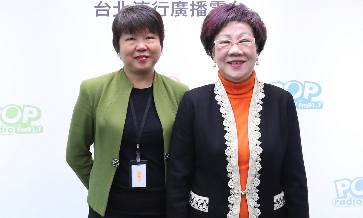 前副總統呂秀蓮3日接受《POP搶先爆》主持人黃光芹訪問。 圖：POP搶先爆提供