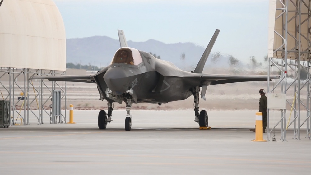 美國海軍陸戰隊官網F-35戰機，配備能探知彈道導彈發射的高性能雷達，同時不易被敵方雷達捕捉。 圖：翻攝美國海軍陸戰隊官網