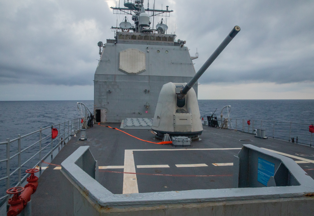 美軍雙艦穿越台海。 圖:翻攝自U.S. 7th Fleet臉書