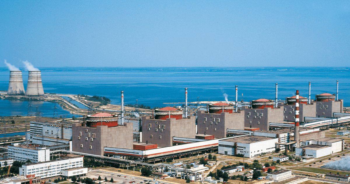 全歐洲最大的烏克蘭扎波羅熱 (Zaporizhzhia）核電廠 2 座運作中的反應爐之一因日前遭受猛烈砲擊而關閉，俄烏雙方互指對方策動襲擊。 圖：擷自推特@Gerashchenko_en（資料照）