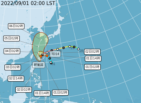 強颱「軒嵐諾」今天凌晨2時的中心位置，台北東南東方540公里海面上，與熱帶性氣氣壓TD14合併後，預測將轉北而行。