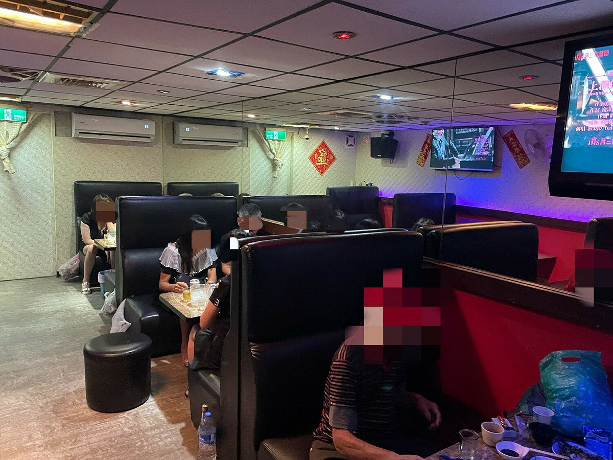 店內違規營業現況。 圖：新北市城鄉局提供