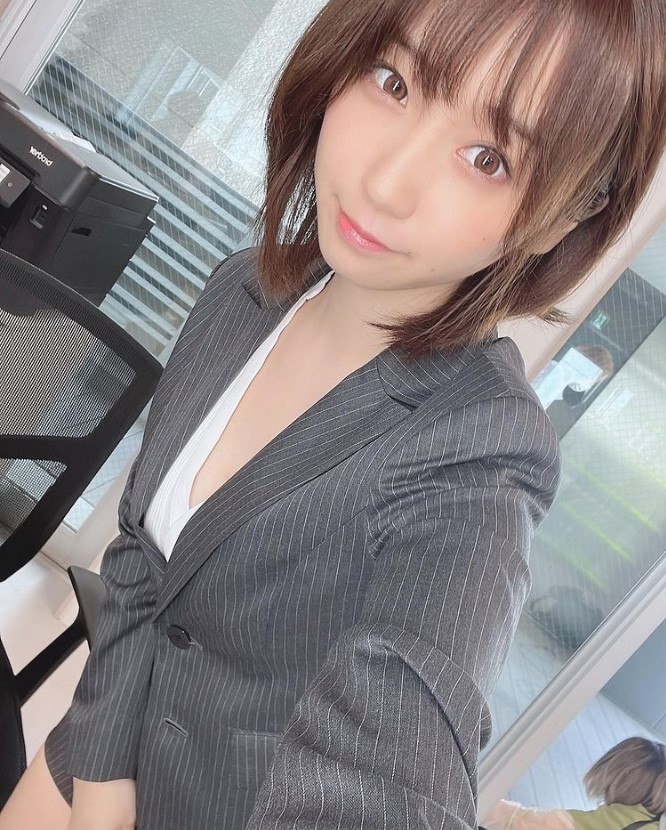 實況主伊織萌。 圖：翻攝自伊織萌IG