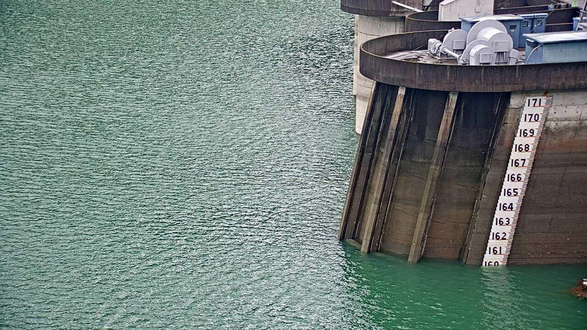 翡管局表示，軒嵐諾颱風為翡翠水庫集水區帶來豐沛雨量，預估蓄水率將達88%，今年底前大臺北地區用水無虞。（圖為翡翠水庫水庫蓄水現況照片） 圖：翡管局提供