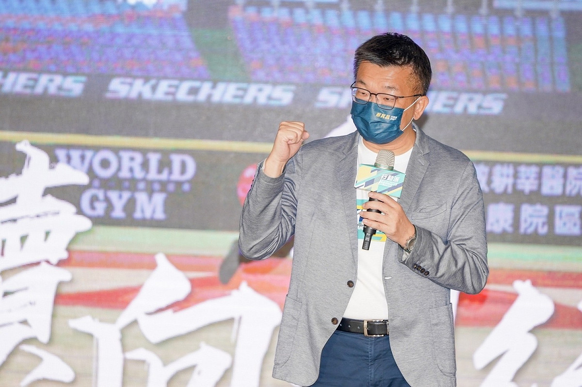 蔡其昌說要打造台中烏溪音樂基地，與北流、高流不同，讓台中成為台灣獨立音樂的中心。 蔡其昌競選總部/提供