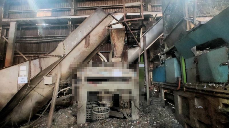 泰姓越南籍移工（32歲）不小心跌落磨碎機內，直接被絞碎身亡。 圖：翻攝畫面