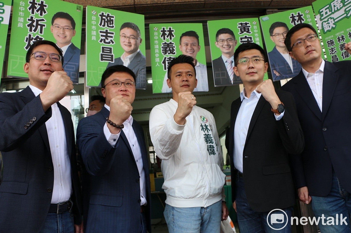 林義偉（中）因酒駕被逮，今天宣布退選，新潮流的新五力確定無法在市議員合體。  唐復年/攝