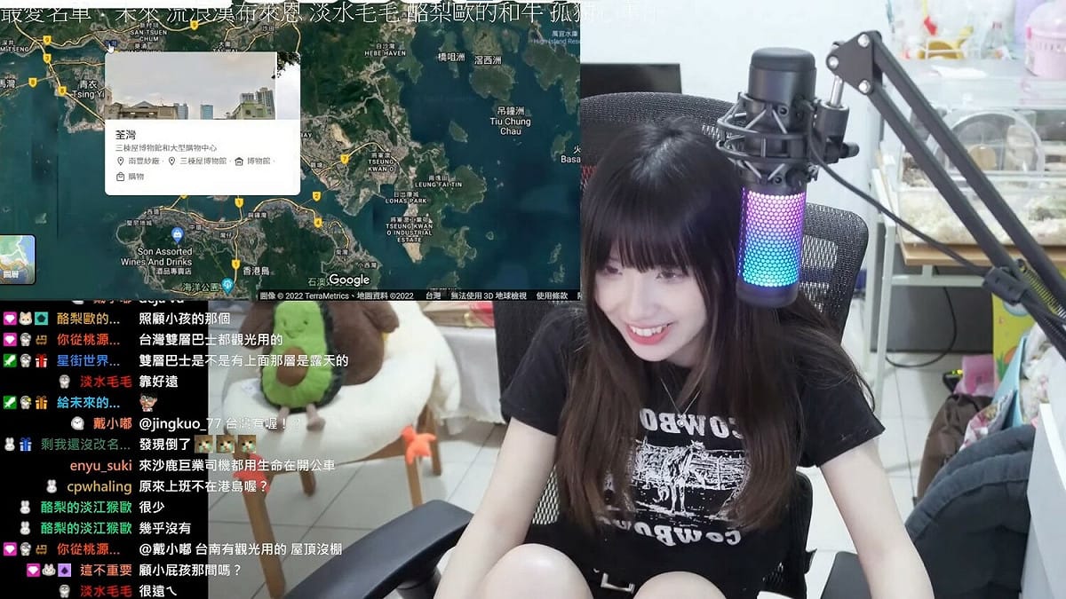 酪梨歐也笑說「是不是超怪的，你們想想，我這樣來回就要4個小時，真的超遠的！」 圖：翻攝自YouTube/Hicu剪片