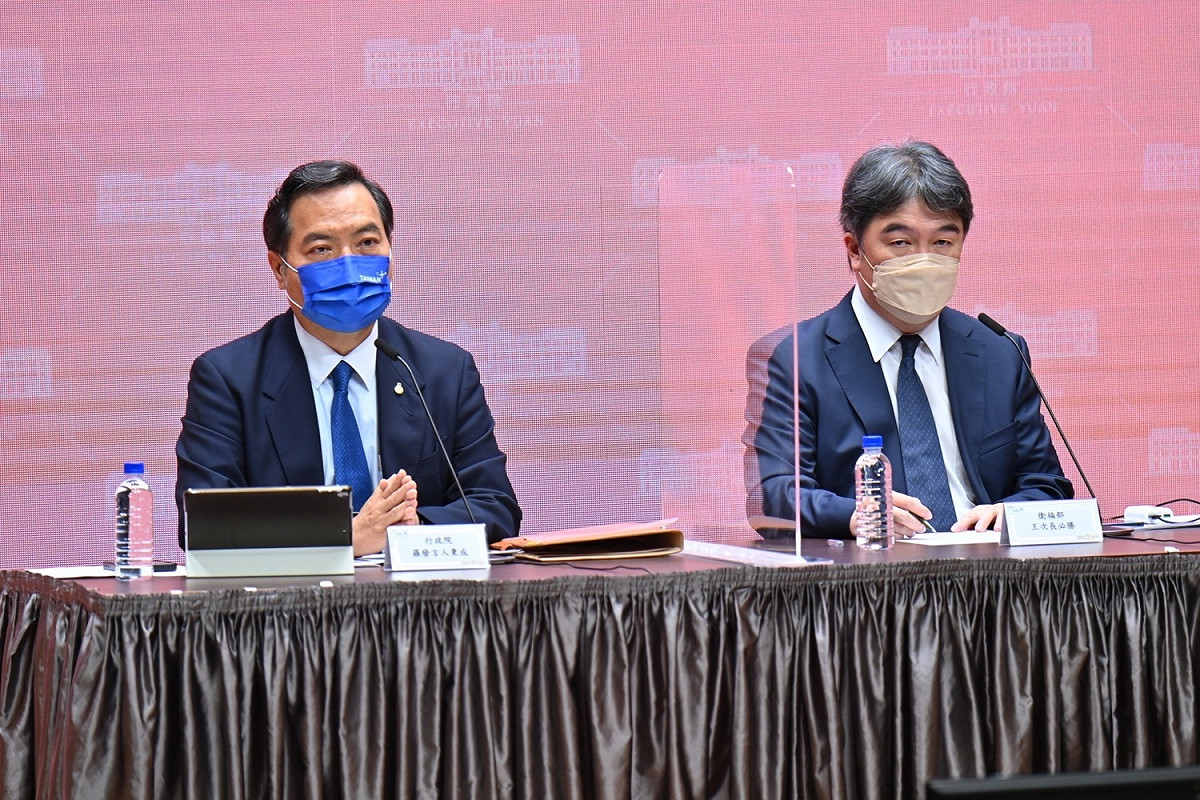 行政院今（15）天舉辦院會後記者會。 圖：行政院提供